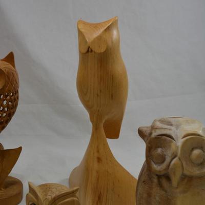 Lot of Carved Wooden Owls 3"-10"