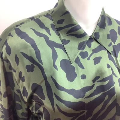 711 Escada Animal Print Silk Blouse & Pants