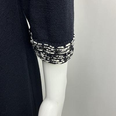 Lot 728. St John Collection Knit Suit ( pants & jacket )
