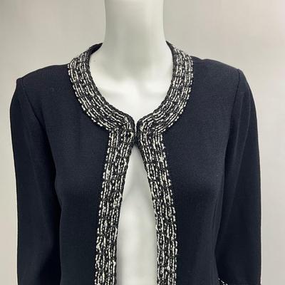 Lot 728. St John Collection Knit Suit ( pants & jacket )
