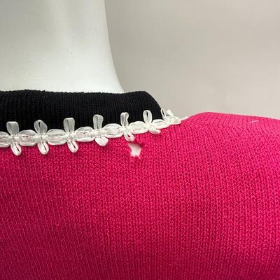 Lot 734 St. John Collection Pink Santana Knit 3pc Suit