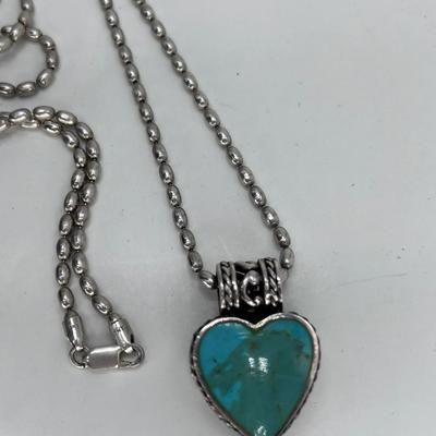 925 Silver Turquoise hear necklace 22" Italian Chain