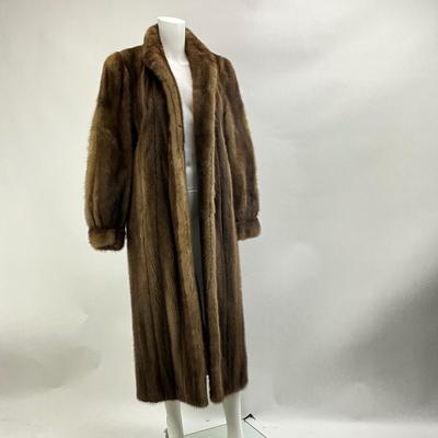 Lot 740 Gorgeous Full Length Mink Coat