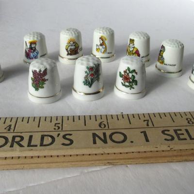 Lot 543:  Vintage China Thimble Lot, Nativity, Flowers