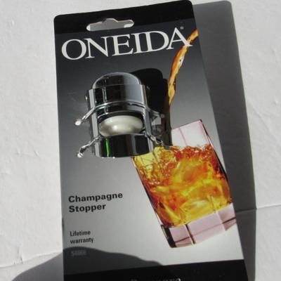 Lot 558:  Good Quality Oneida Champagne Stopper