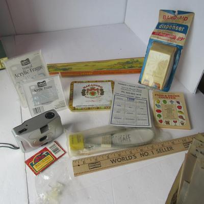 Lot 562:  Another Junk Drawer Lot