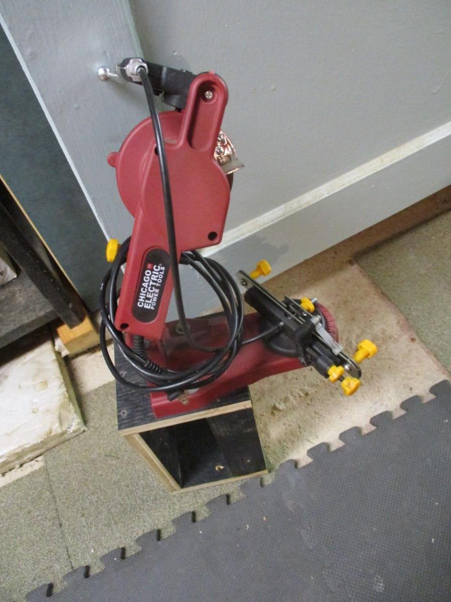Chicago Electric Chainsaw Blade Sharpener