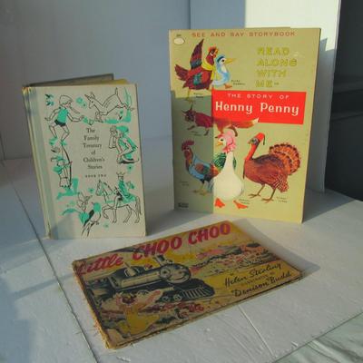 Lot 581:  Kids Older Books
