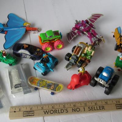 Lot 588:  Kids Junk Drawer Lot of Toys