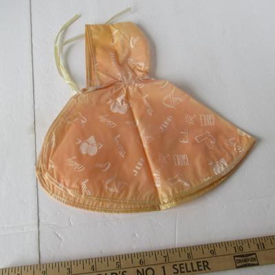 Lot 590:  Vintage Barbie Doll Clothes and Accessories and Others