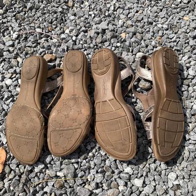 Naturalizer, Clarks, & Michael Kors Shoes, Womenâ€™s Size 7/7.5 (O-HS)