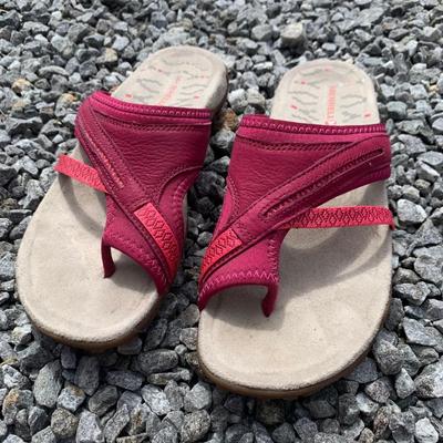 Merrell Sandals & Shoes, Womenâ€™s Size 7/7.5 (O-HS)