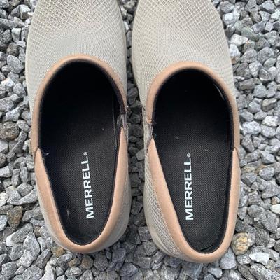 Merrell Sandals & Shoes, Womenâ€™s Size 7/7.5 (O-HS)