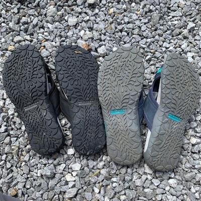 Merrell Sandals & Shoes, Womenâ€™s Size 7/7.5 (O-HS)