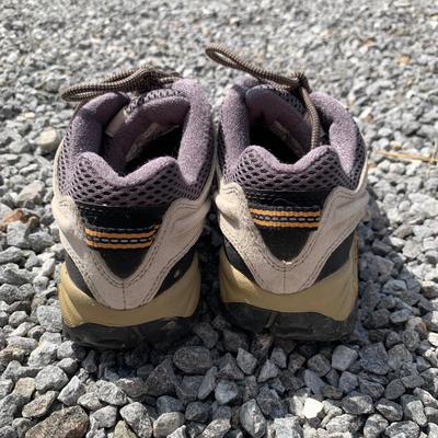 Merrell Sandals & Shoes, Womenâ€™s Size 7/7.5 (O-HS)