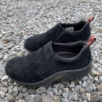 Merrell Sandals & Shoes, Womenâ€™s Size 7/7.5 (O-HS)