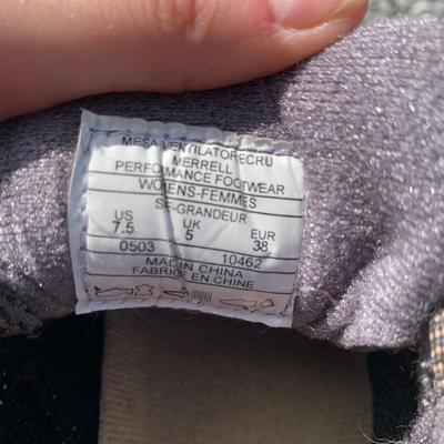 Merrell Sandals & Shoes, Womenâ€™s Size 7/7.5 (O-HS)