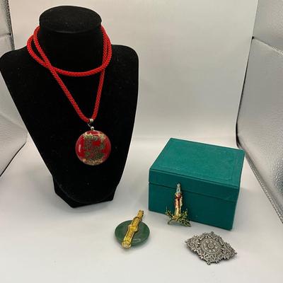 746 Misc. Costume Christmas Jewelry lot
