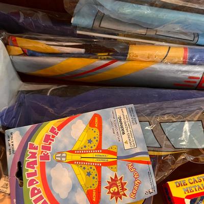 Vintage & Contemporary Toys Games