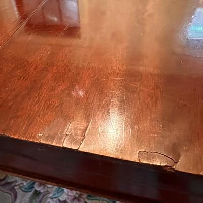 Antique Duncan Phyfe Style Dining Room Table + Chairs 62"x29"x42"