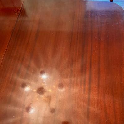 Antique Duncan Phyfe Style Dining Room Table + Chairs 62"x29"x42"