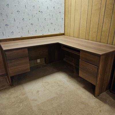 Corner Composite Wood Desk (BO-JS)