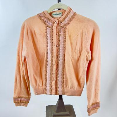 775 Vintage Peach Cardigan "The Clothes Line" Towson, MD