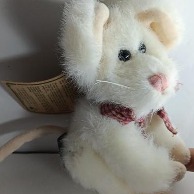 Two Boyds Bear Collectibles FROG and MOUSE plush animals with tags