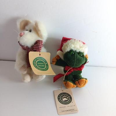Two Boyds Bear Collectibles FROG and MOUSE plush animals with tags