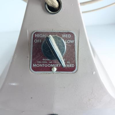 Vintage Montgomery Ward Metal RETRO tabletop oscillating fan.