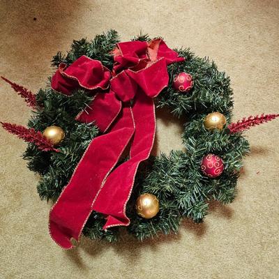Christmas Tree, Garland, Wreaths & More  (BO-JS)