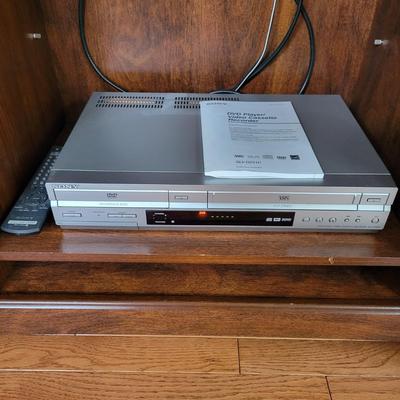 Sony DVD/VHS Player, CDs and DVDs (SR-DW)