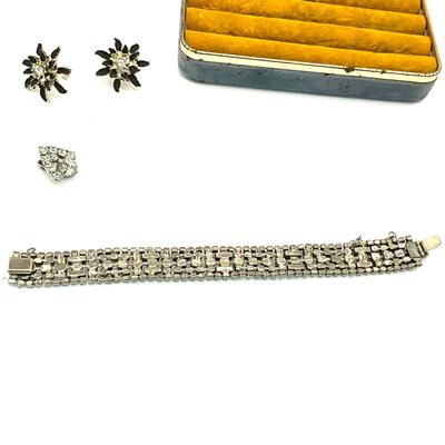 747 Vintage Black Rhinestone Bracelet with Wingback Rhinestone Earrings