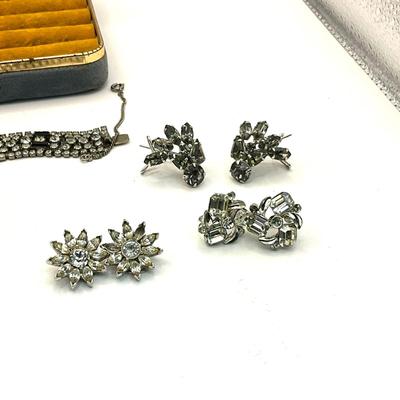 747 Vintage Black Rhinestone Bracelet with Wingback Rhinestone Earrings