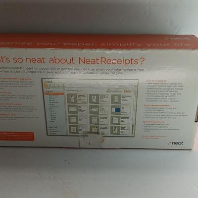 Brand new Neat Receipts Mobile scanner and Digital filing system with travel case