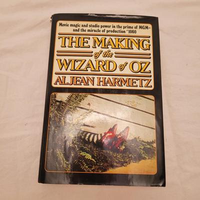 Wizard of Oz Memorabilia (DR-CE)