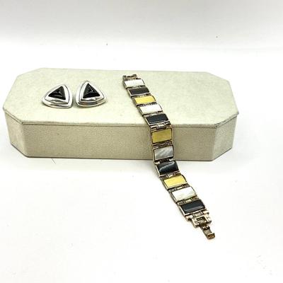 760 Black , White , Silvertone Bracelet with Sterling Onyx Pierced Earrings
