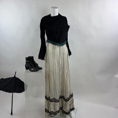 785 Antique Victorian Complete Outfit including Shoes & Parasol