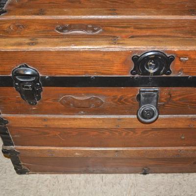 Antique/Vintage Lined, Cedar Bottom Trunk