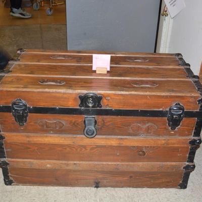 Antique/Vintage Lined, Cedar Bottom Trunk