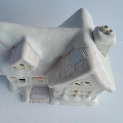 Enesco Precious Moments Collection " Sam's House" Porcelain night light Sugar Town