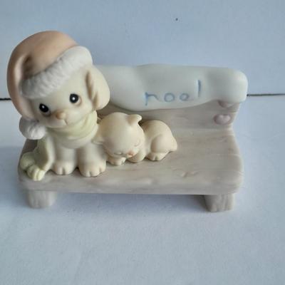 Enesco Precious Moments Collection Sugar Town Puppy and kitten on a bench