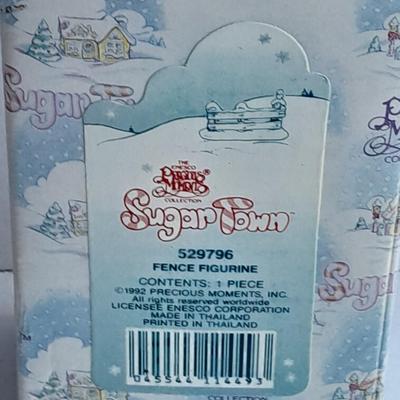Enesco Precious Moments Collection Sugar Town Tree and fence piece with a bluebird
