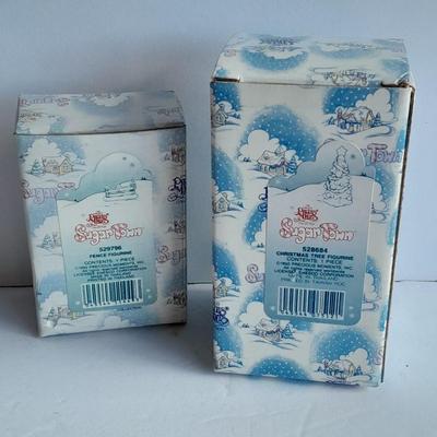 Enesco Precious Moments Collection Sugar Town Tree and fence piece with a bluebird