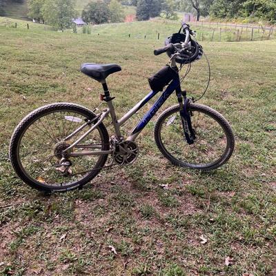Trek Navigator 200 Bicycle (BG-MG)
