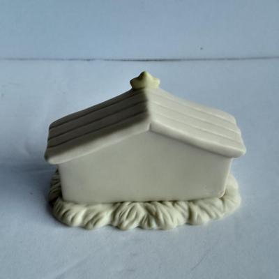Enesco Precious Moments Collection Sugar Town Nativity Figurine
