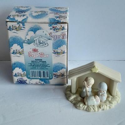 Enesco Precious Moments Collection Sugar Town Nativity Figurine