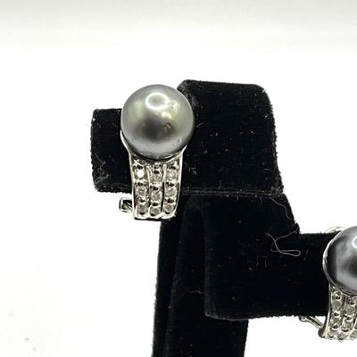 766 14k White Gold Black Pearl and Diamond Earrings