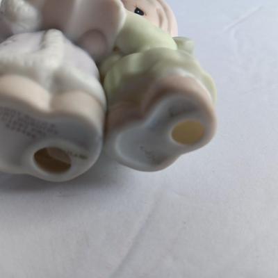 Enesco Precious Moments Sugar Town Collection Aunt Ruth and Aunt Dorothy Figurine
