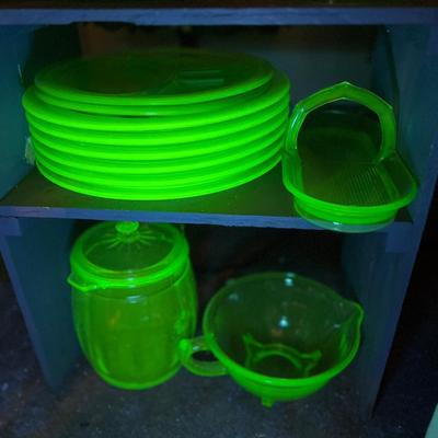 Vntg. Lot Vaseline/ Uranium Depression Glassware - MacBeth Evans Glass